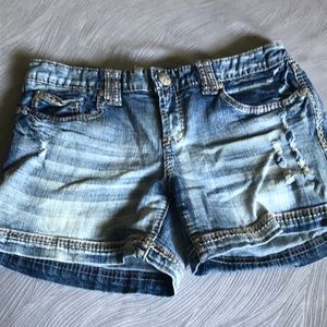 Maurices jean shorts. Size 7/8.